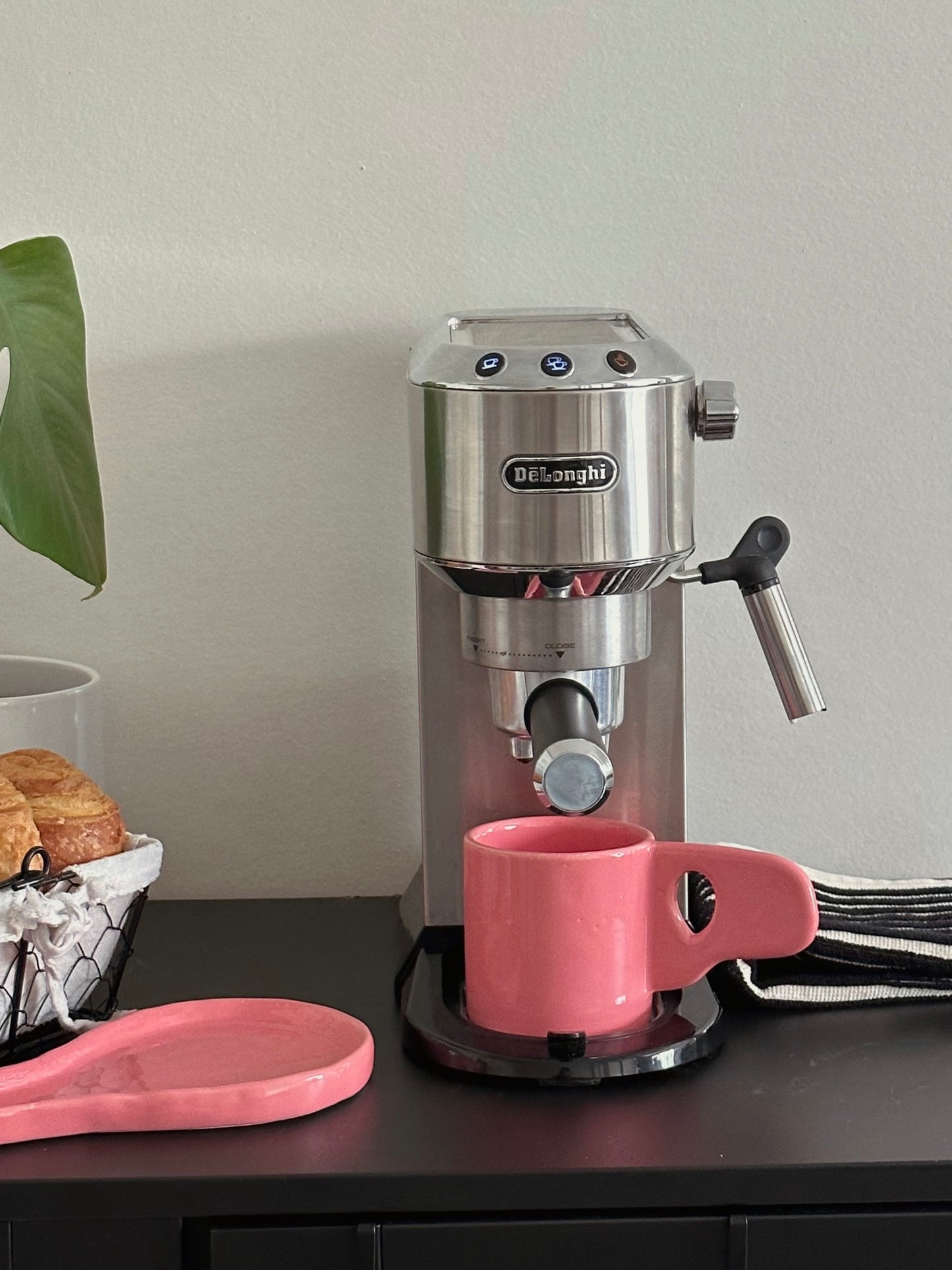 Mug & Tray - Light shades