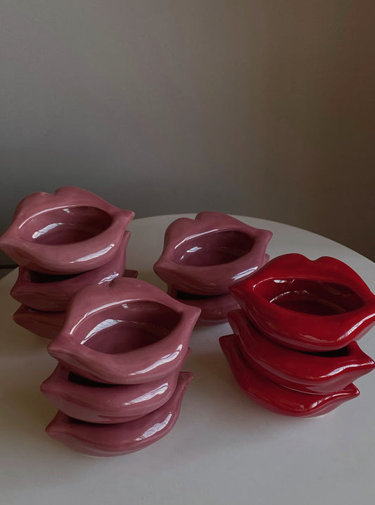 unique moroccan handmade lips trays ashtrays in red & purple / lilac